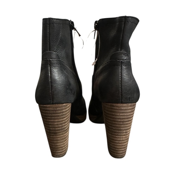 NEW! Lucky Brand Quintei Women’s Heeled Ankle Booties Leather Boots Black 5.5 M - Picture 4 of 8